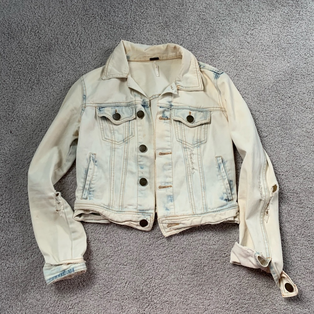 FREE PEOPLE DENIM JACKET